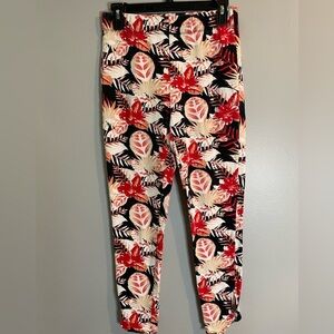 Kate & Mallory Printed Knit w/ floral Ankle Zip Leggings Black SZ/Med